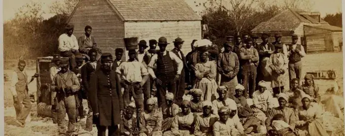 Photograph of emancipated people